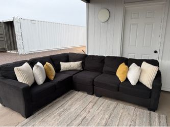Sectional couch