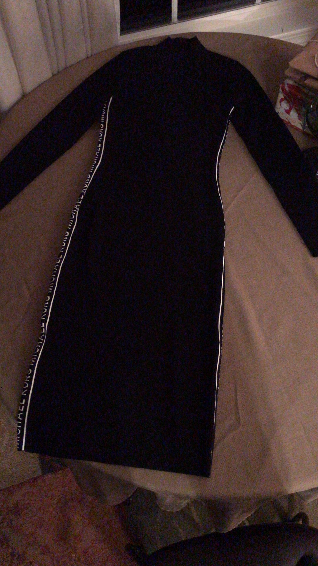 Brand new Michael Kors signature dress size M