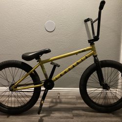 20in 2023 Haro Leucadia Bmx Bike