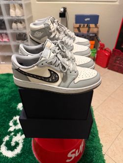 Dior x Jordan 1 Low