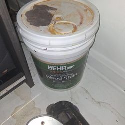 Brand New Wood Stain 5 Gallon Bucket