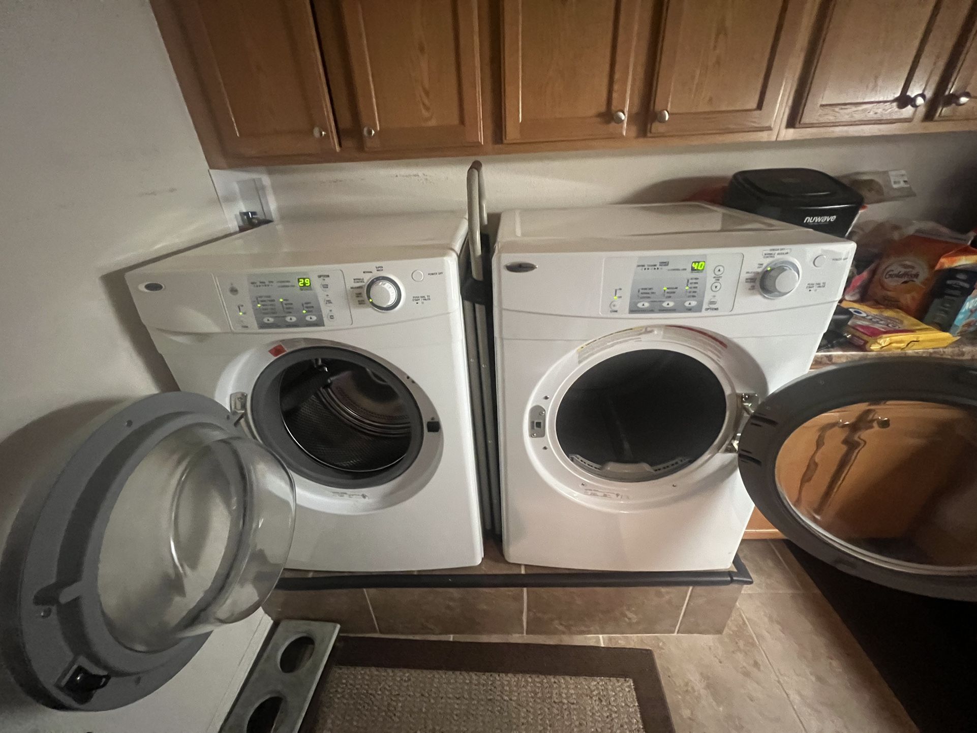Amanda Washer & Dryer