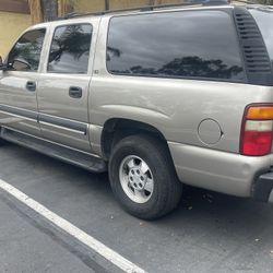 2002 Chevrolet Suburban
