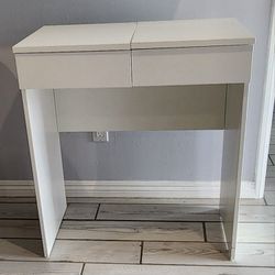 White Vanity / Desk