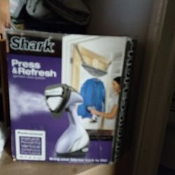 Shark Press And Refresh Garment Care System