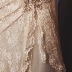 Size 0 Strapless Ivory Wedding Dress