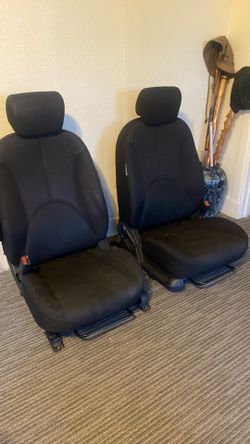 2 ) Front seat recliner