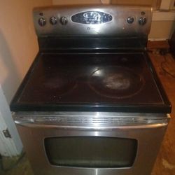 Maytag Glass Top Stove 