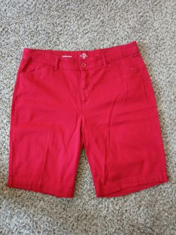 Red Bermuda Shorts St JHON'S BAY size 16