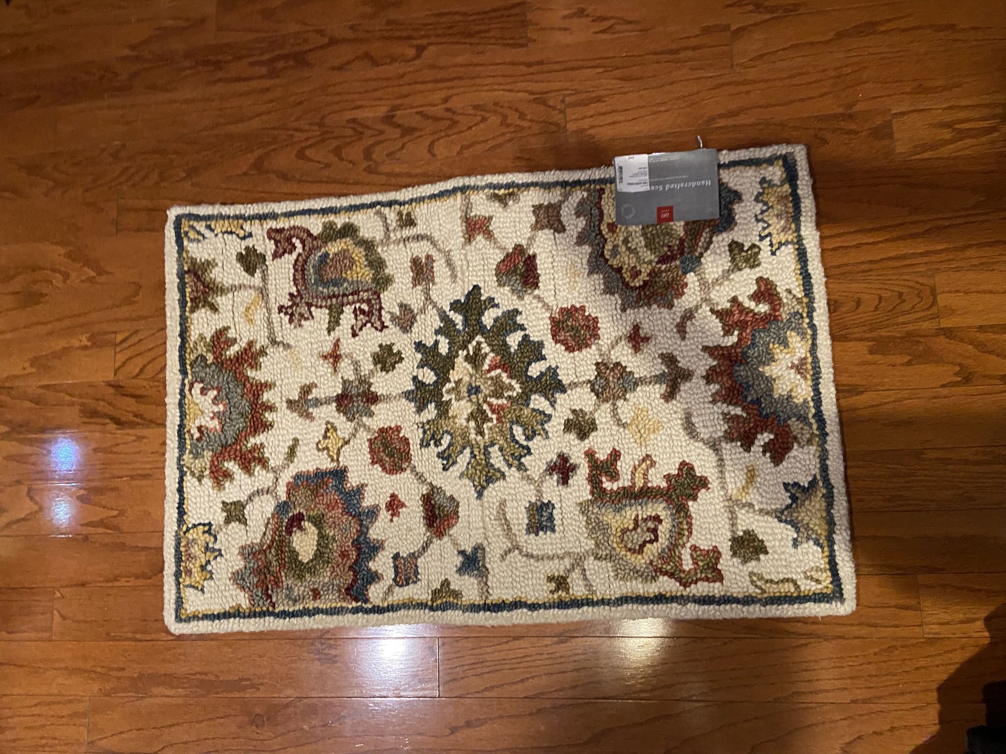 Bella Hand Crafted Rug