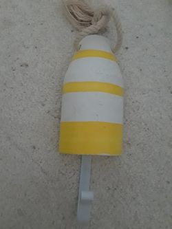 Cute beachy hanger