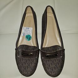 Michael Kors brown loafers size 7.5 Brand New Rubber Soles