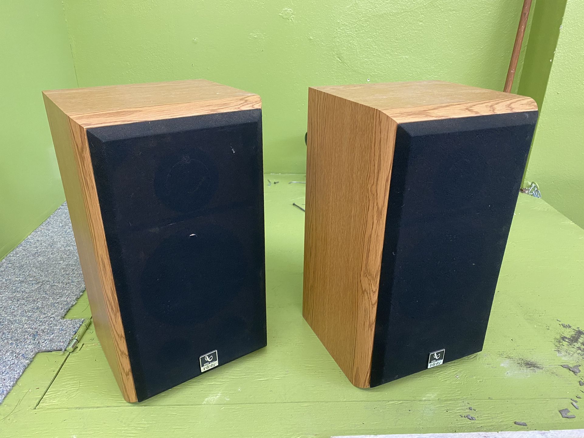 Infinity SL30 Speakers