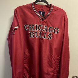 Chicago Bulls Windbreaker Size Large