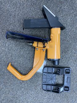 Bostitch Floor Stapler MIII