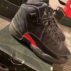Jordan 12s 