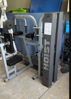 Commercial gym, equipment hoist seated, tricep machine great condition works perfect