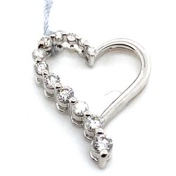 14k White Gold Diamond Pendant Small Heart 1gram 134190 1