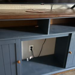 farmhouse tv/ entry table