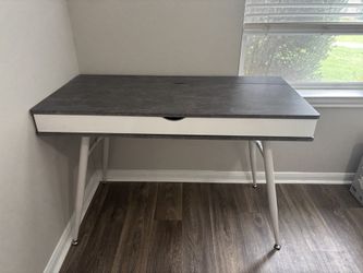 Desk And Chair