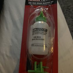 OEM TOOLS ONE MAN BRAKE BLEEDER KIT