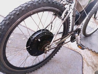 Schwinn electric bike