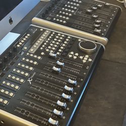 X Touch Behringer Midi Control 16 Channel Motorized Mixer