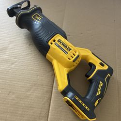 DeWalt 20v  XR Reciprocating saw