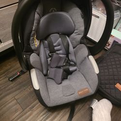 Maxi Cozy Infant Car Seat