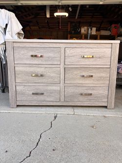 6-Drawer Double Dresser Gray Wood Finish