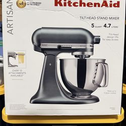 KitchenAid Artisan mixer 5qt in juniper color