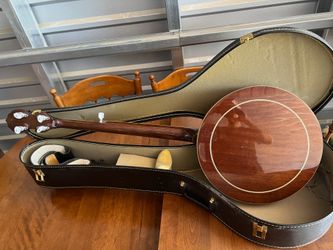 Vintage Iida Model 229 Mahogany 5-String Banjo + Case