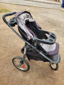 JOGGING STROLLER