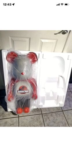 New   Official 1000% (big version)  New in original foam insert.  No outer graphics cover.  Ive got this at the cheapest price online anywhere.   $150