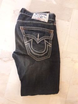 True religion dark blue jeans 32