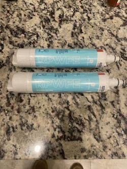 GE refrigerator water filter