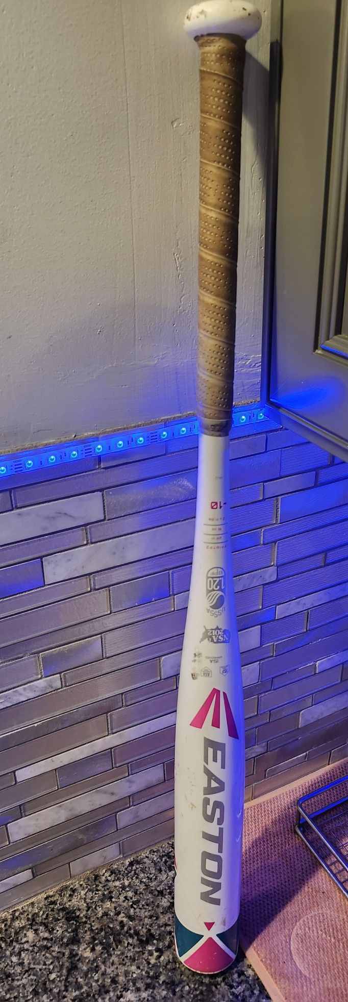 EASTON bat