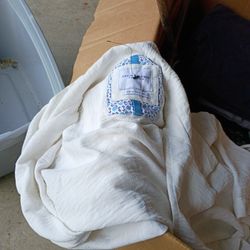 White NICE DRESSY SHIRT. MENS