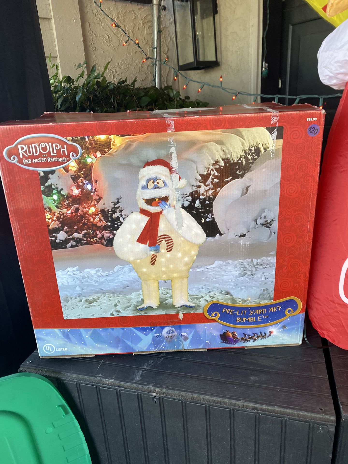 Abominable Snowman decor