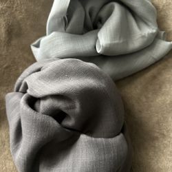 Long hijab/ Scarf