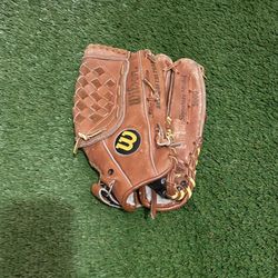 Wilson Baseball Gloves (RHT) $40 Ea. 