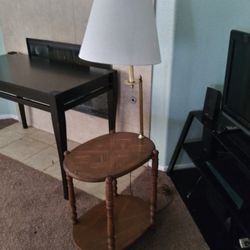 Vintage Table With Lamp