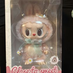 Popmart Labubu Mokoko - Close To Sweet