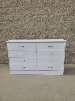 White Bedroom Dresser! 