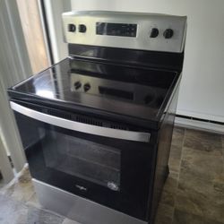 Whirlpool Stove  150$ OBO. WORKS!