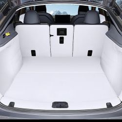 Tesla Model Y Juniper Truck Protector