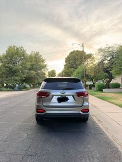 Kia Sorento SUV – Silver