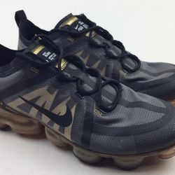 Nike Air Vapormax 2019 Black Gold Mens Size 9 Running Sneakers (listed for $628 new)