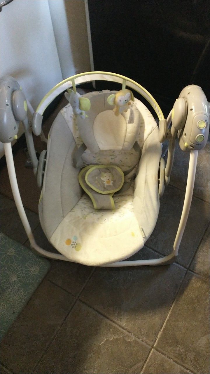 Infant Ingenuity Swing