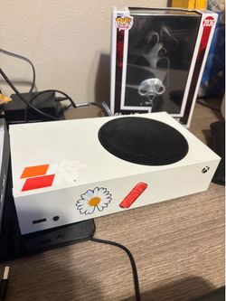 Looking to trade my series s and cash for a series x